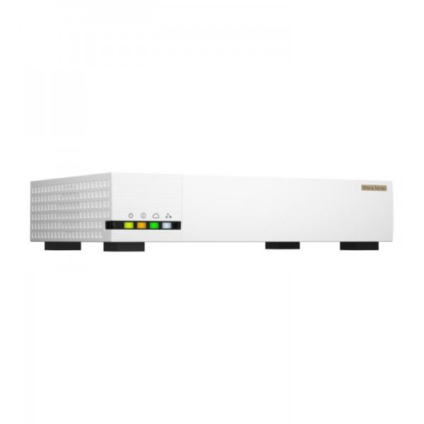 QNAP QHora-322 Routeur connecté 2.5 Gigabit Ethernet, 10 Gigabit Ethernet Blanc 